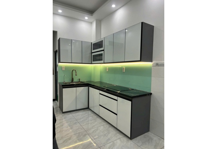 Tủ bếp nhựa cánh acrylic M24